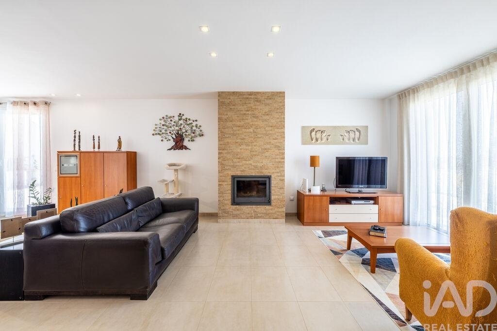 Townhouse in Souto da Carpalhosa e Ortigosa, Leiria District, Portugal 4 - 17818383