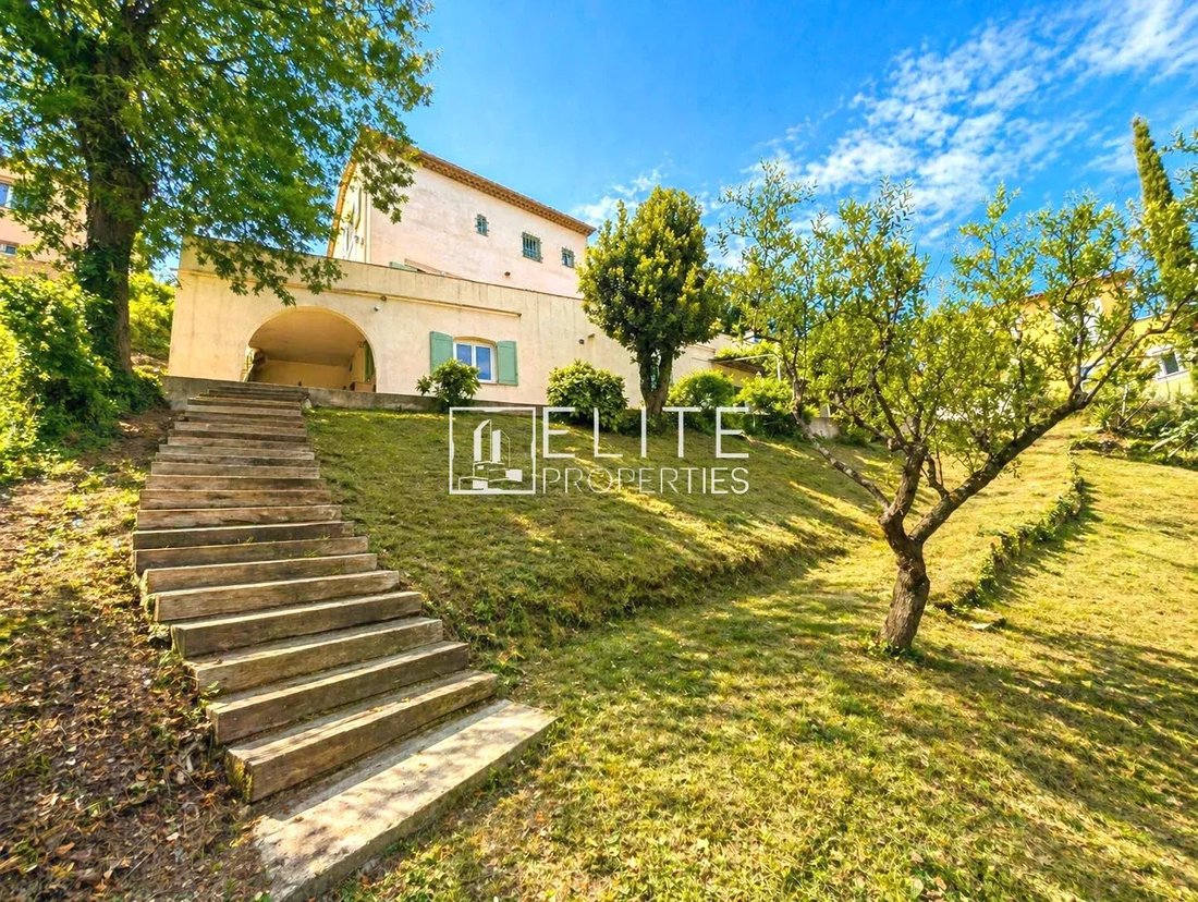 Villa in La Roquette-sur-Siagne, Provence-Alpes-Côte d'Azur, France 4 - 17830592