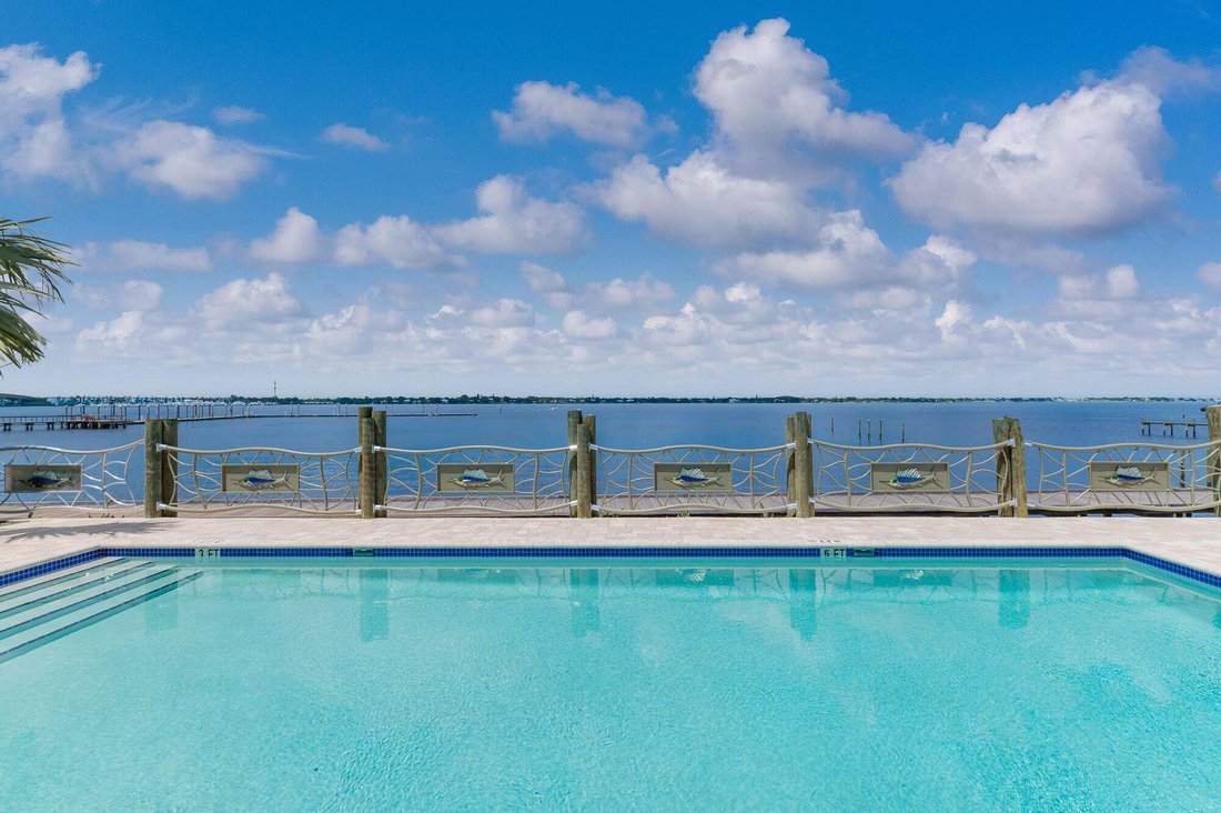 Eigentumswohnung in Stuart, Florida, Vereinigte Staaten 2 - 16632644