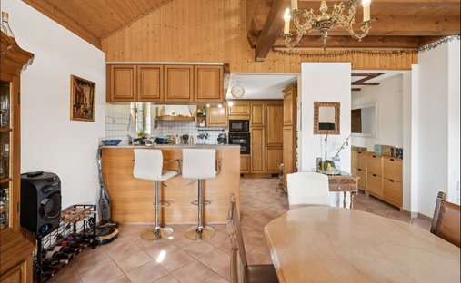 Apartment in Chevroux, Vaud, Switzerland 1
