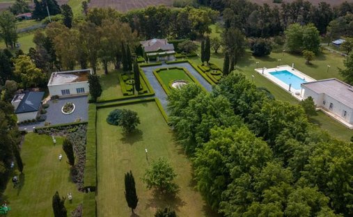Condo in Villa Ruiz, Buenos Aires Province, Argentina 1