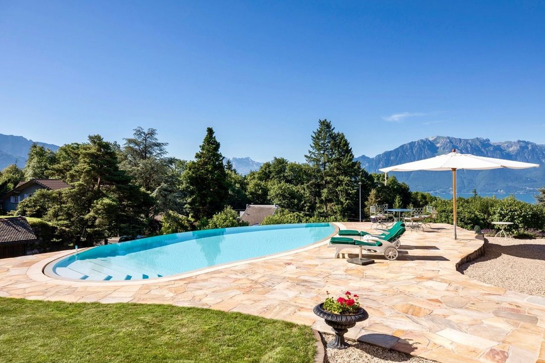 House in Blonay - Saint-Légier, Vaud, Switzerland 4 - 13374573