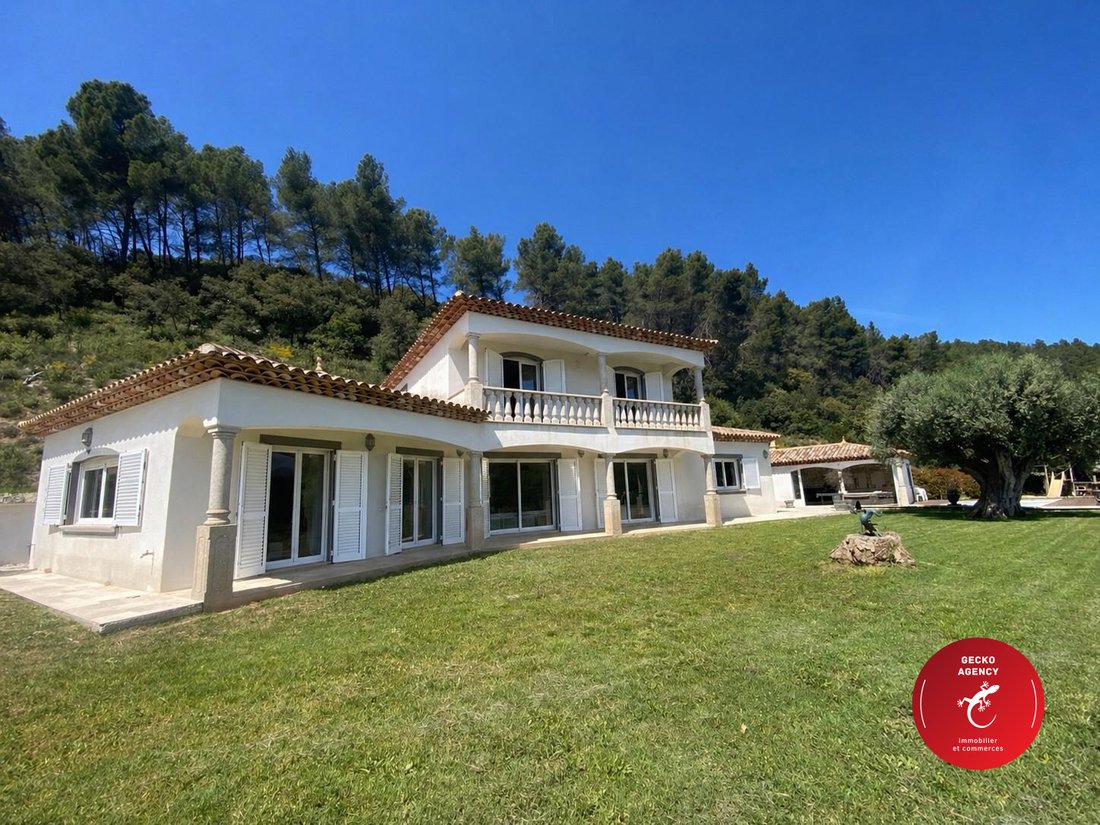 Villa in La Motte, Provence-Alpes-Côte d'Azur, France 2 - 17831523
