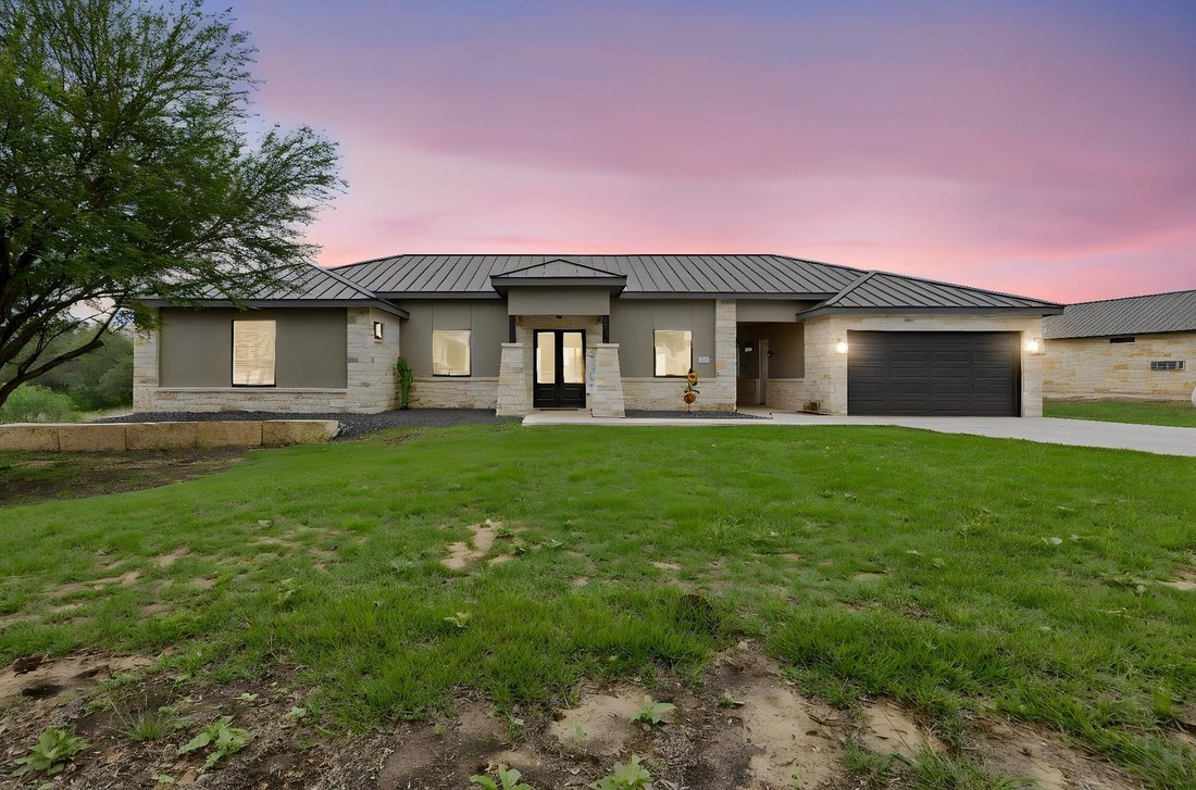 House in Concan, Texas, United States 2 - 17774304