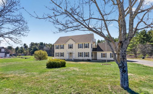 House in Gorham, Maine, United States 1