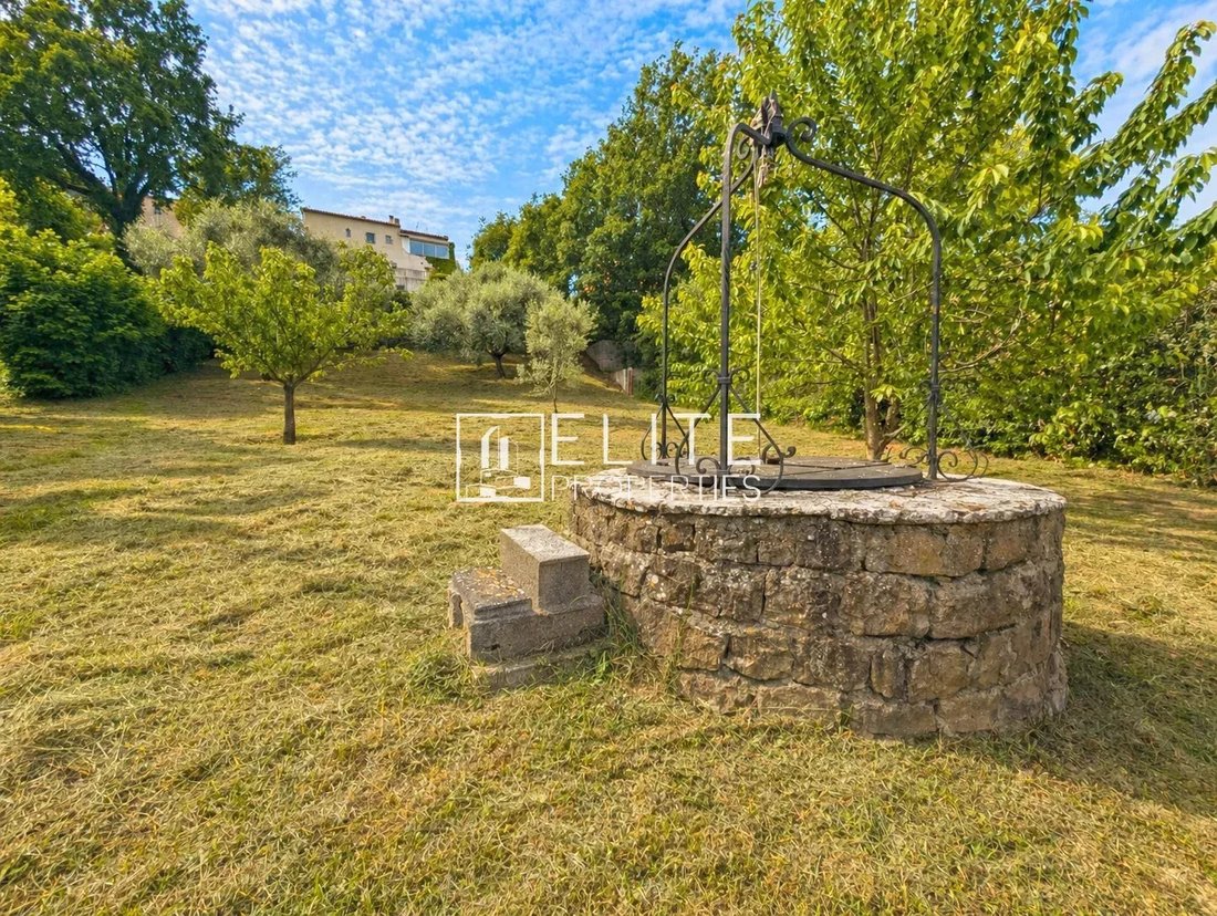 Villa in La Roquette-sur-Siagne, Provence-Alpes-Côte d'Azur, France 2 - 17830592