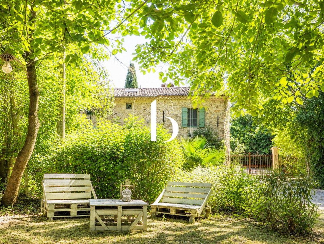 House in Saint-Victor-la-Coste, Occitania, France 1 - 17833165