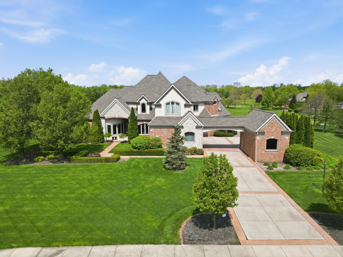 House in Crown Point, Indiana, United States 4 - 17831337