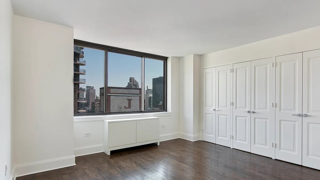 Condo in New York, New York, United States 4 - 17820485