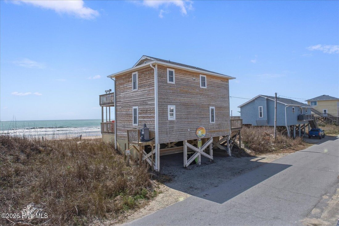 House in North Topsail Beach, North Carolina, United States 2 - 17828569