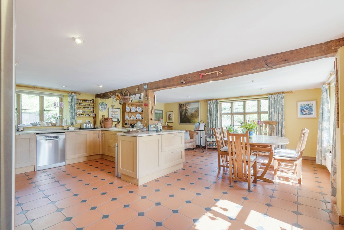 House in Herefordshire, England 3 - 17826780
