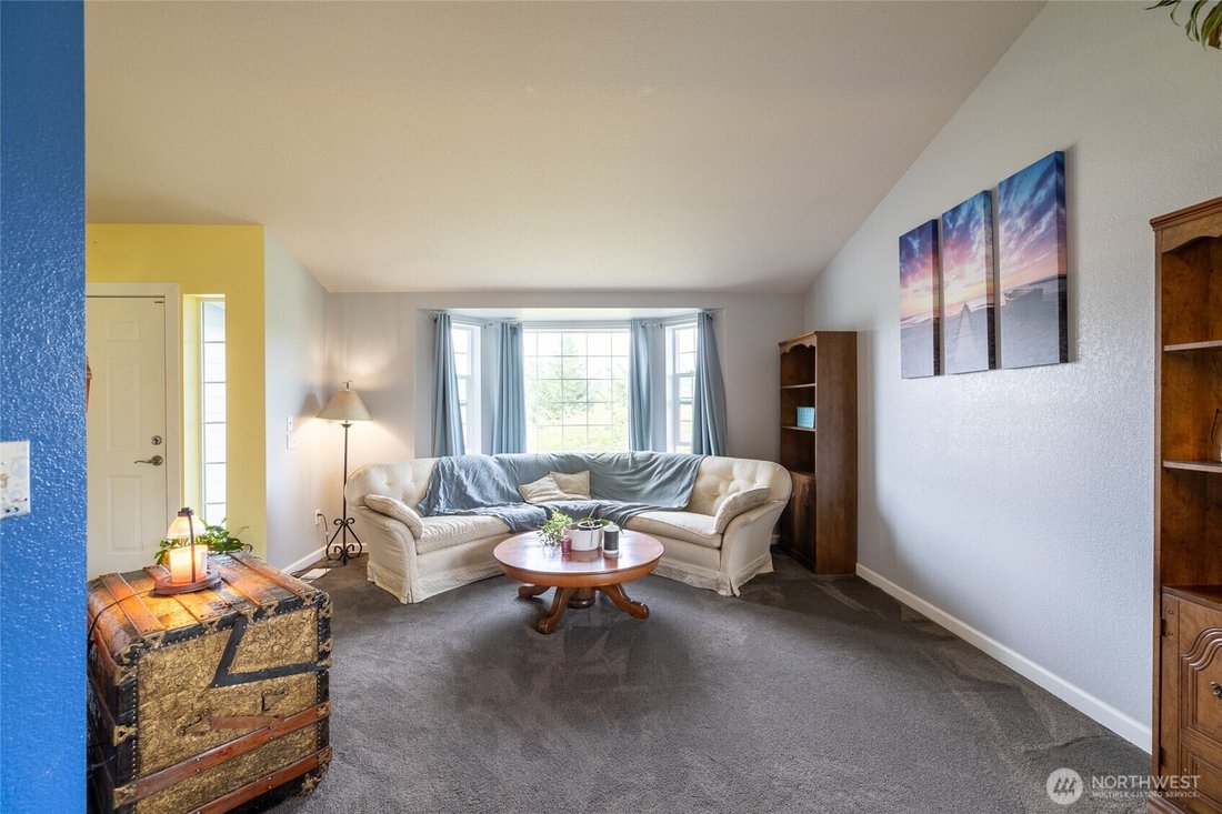 Rochester, Washington, United States 5 - 17834187