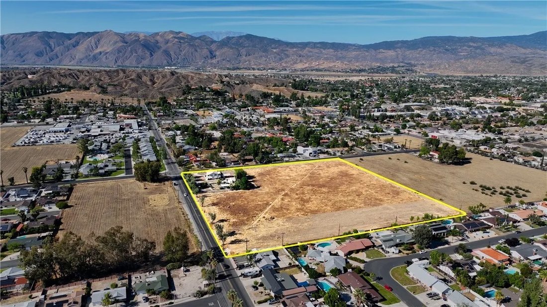 House in Hemet, California, United States 5 - 17828605