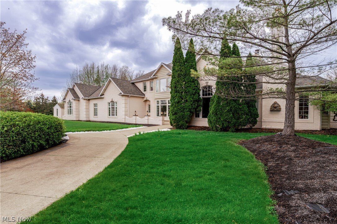 House in Avon Lake, Ohio, United States 2 - 17833874