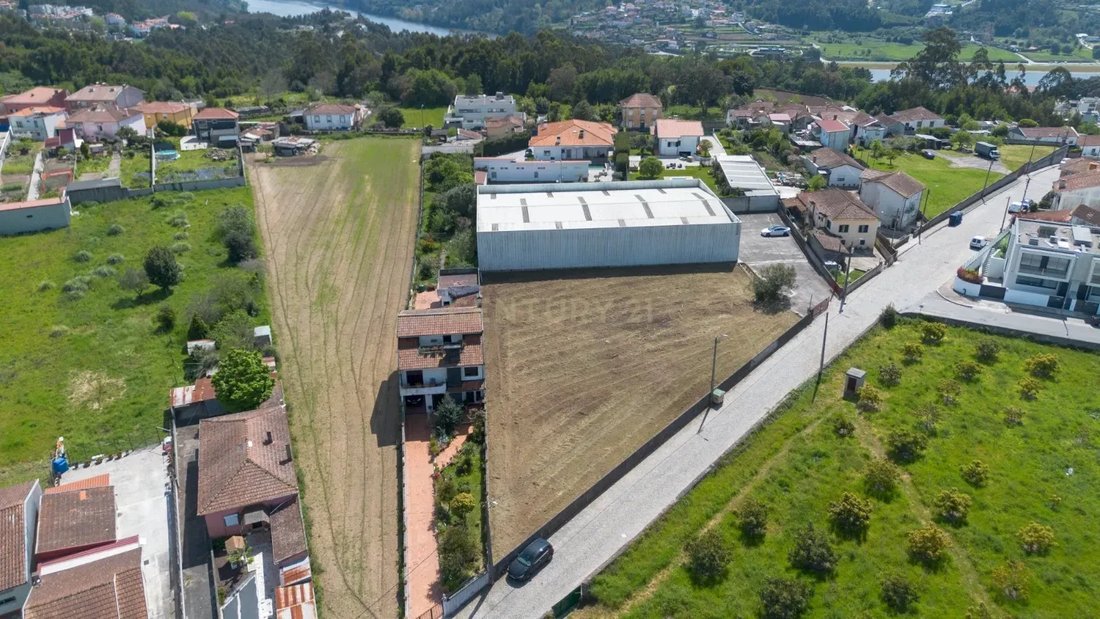 Gondomar (Sao Cosme), Valbom e Jovim, Porto District, Portugal 2 - 16250980