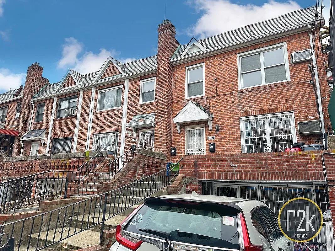 House in New York, New York, United States 4 - 17833916