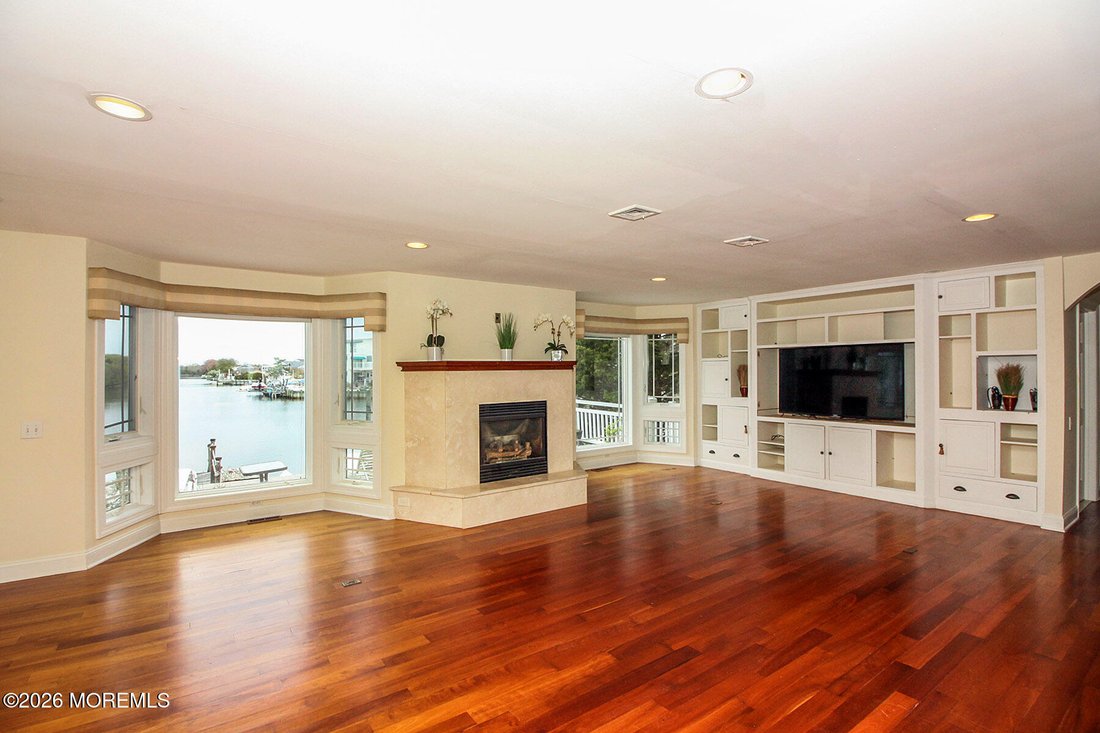 House in Barnegat Township, New Jersey, United States 4 - 17831386