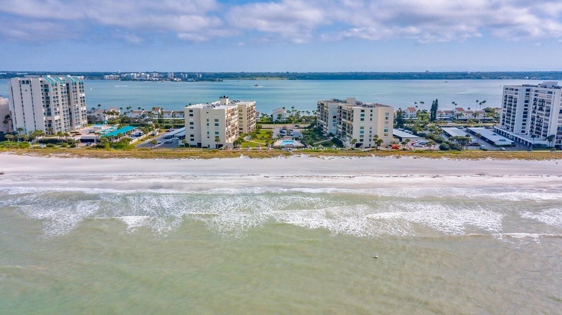 Condo in Clearwater, Florida, United States 2 - 17827356
