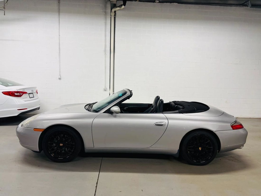 Cabriolet in Addison, IL, United States 5 - 17827945