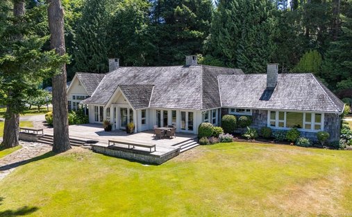 Haus in Qualicum Beach, Britisch-Kolumbien, Kanada 1
