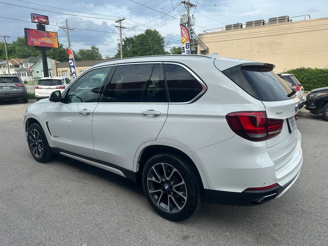 Suv in Louisville, KY, United States 3 - 17818693