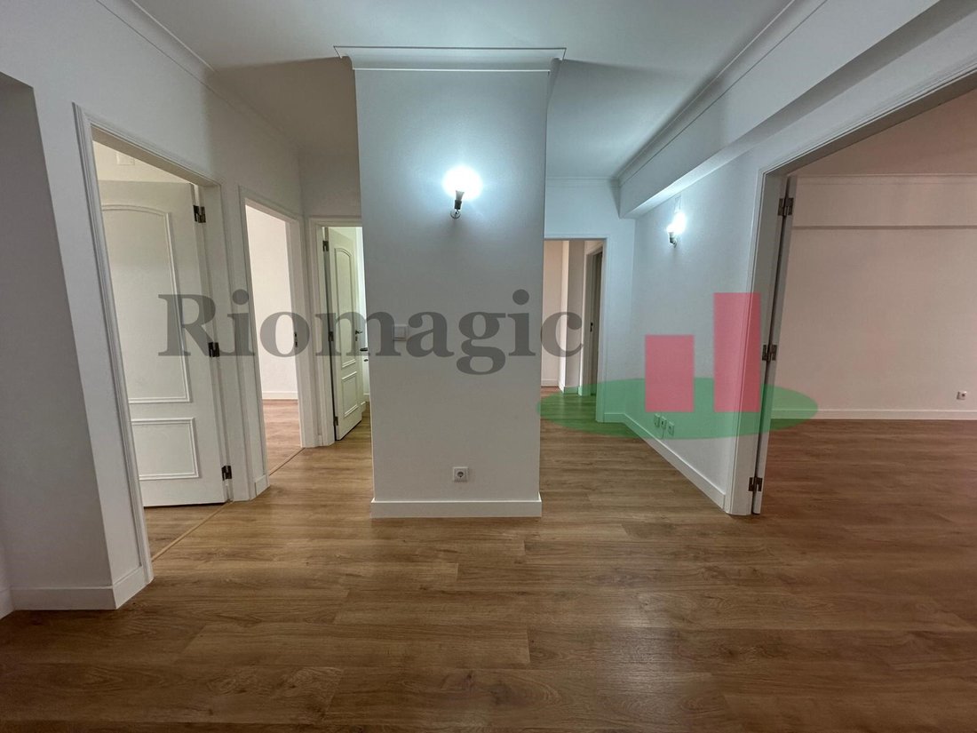 Apartment in Sao Domingos de Benfica, Lisbon, Portugal 4 - 17821087