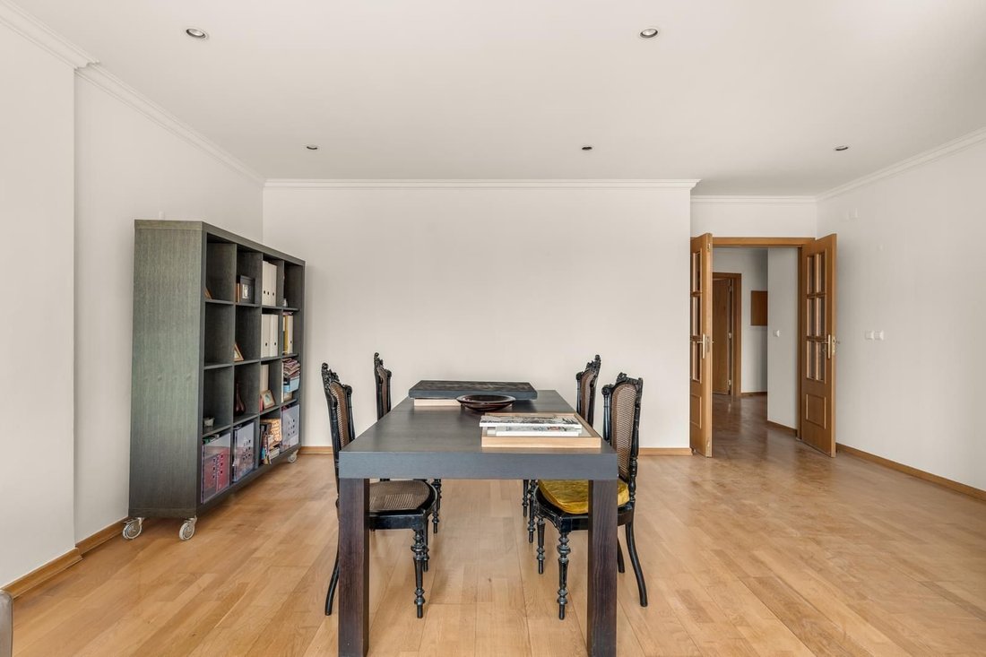 Apartment in Alvalade, Lisbon, Portugal 3 - 17832437