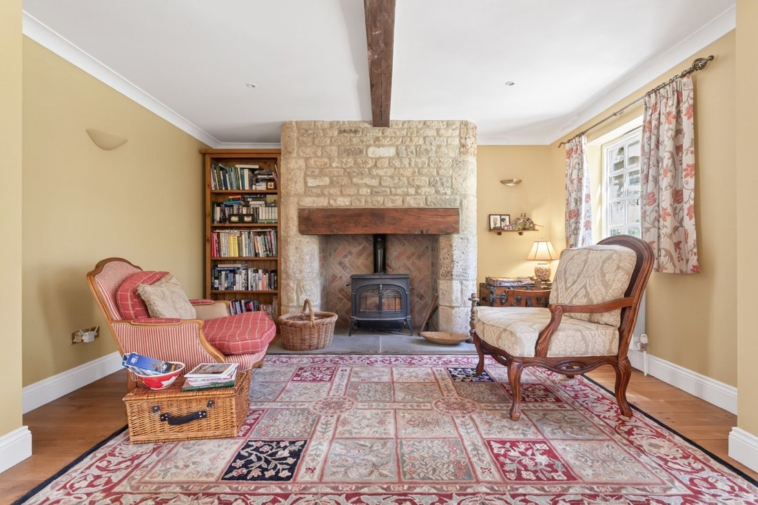 House in Gloucestershire, England 5 - 17819380