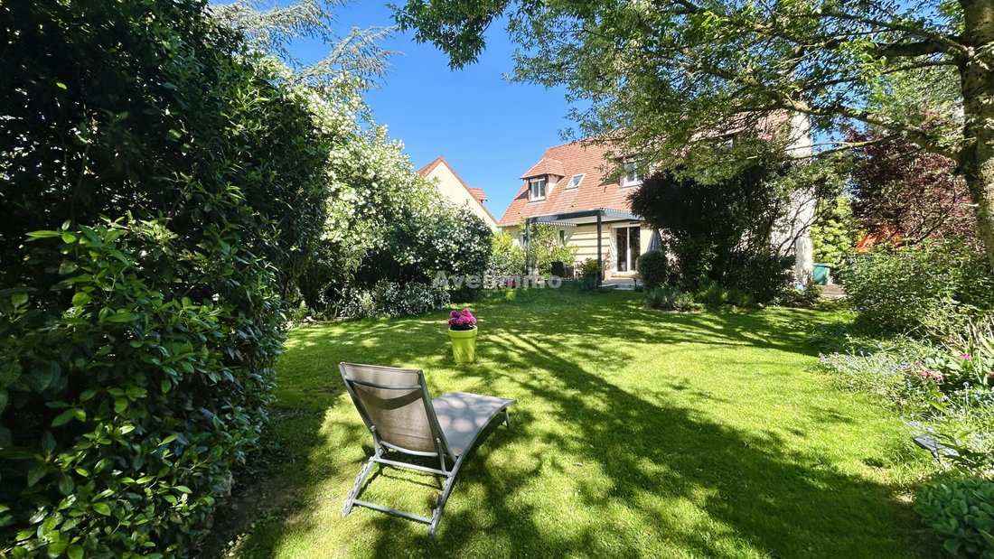 House in Orgerus, Ile-de-France, France 1 - 17277830
