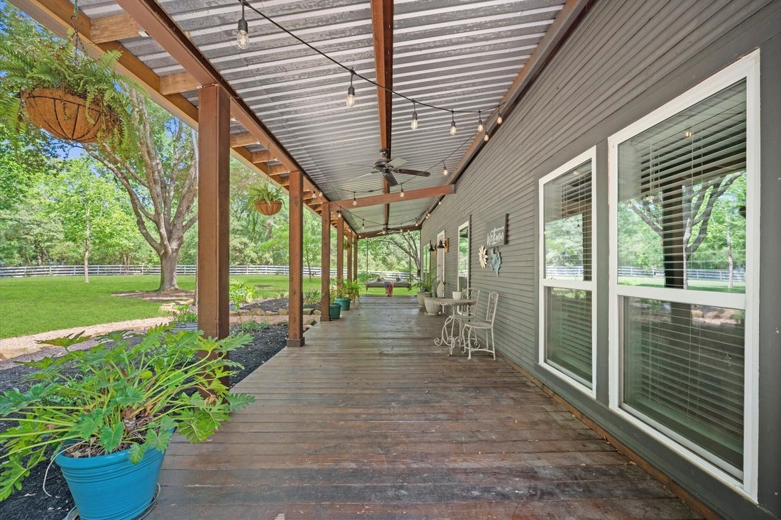 House in Montgomery, Texas, United States 2 - 17818379