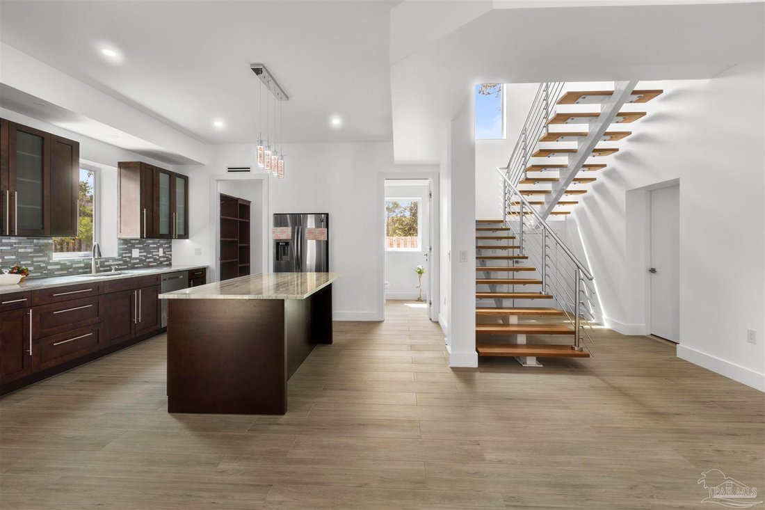 House in Gulf Breeze, Florida, United States 5 - 17824809