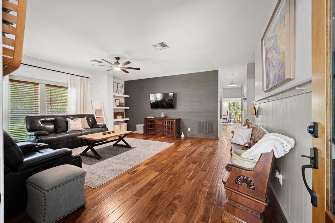 House in Montgomery, Texas, United States 4 - 17818379
