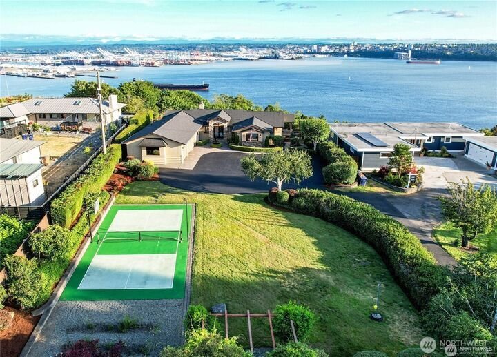 House in Tacoma, Washington, United States 1 - 17835052