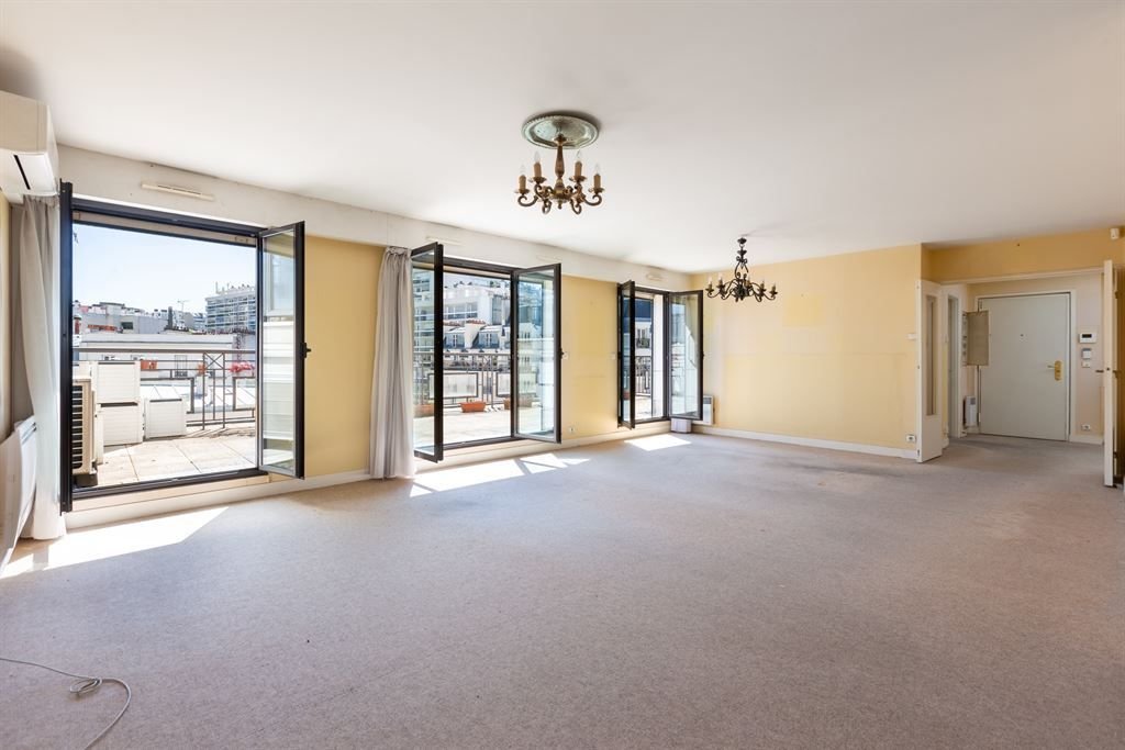 Apartment in Palais Royal, Paris 1er Arrondissement, Paris 4 - 17834076
