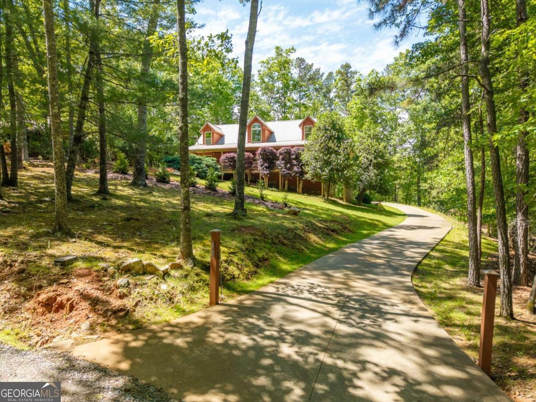 Ellijay, Georgia, United States 3 - 17833163
