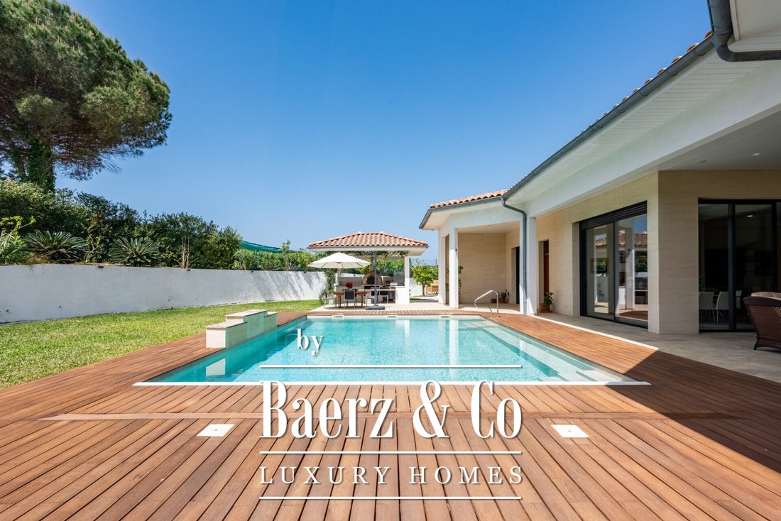 Villa in Sotogrande, San Roque, Andalusia 3 - 17827226