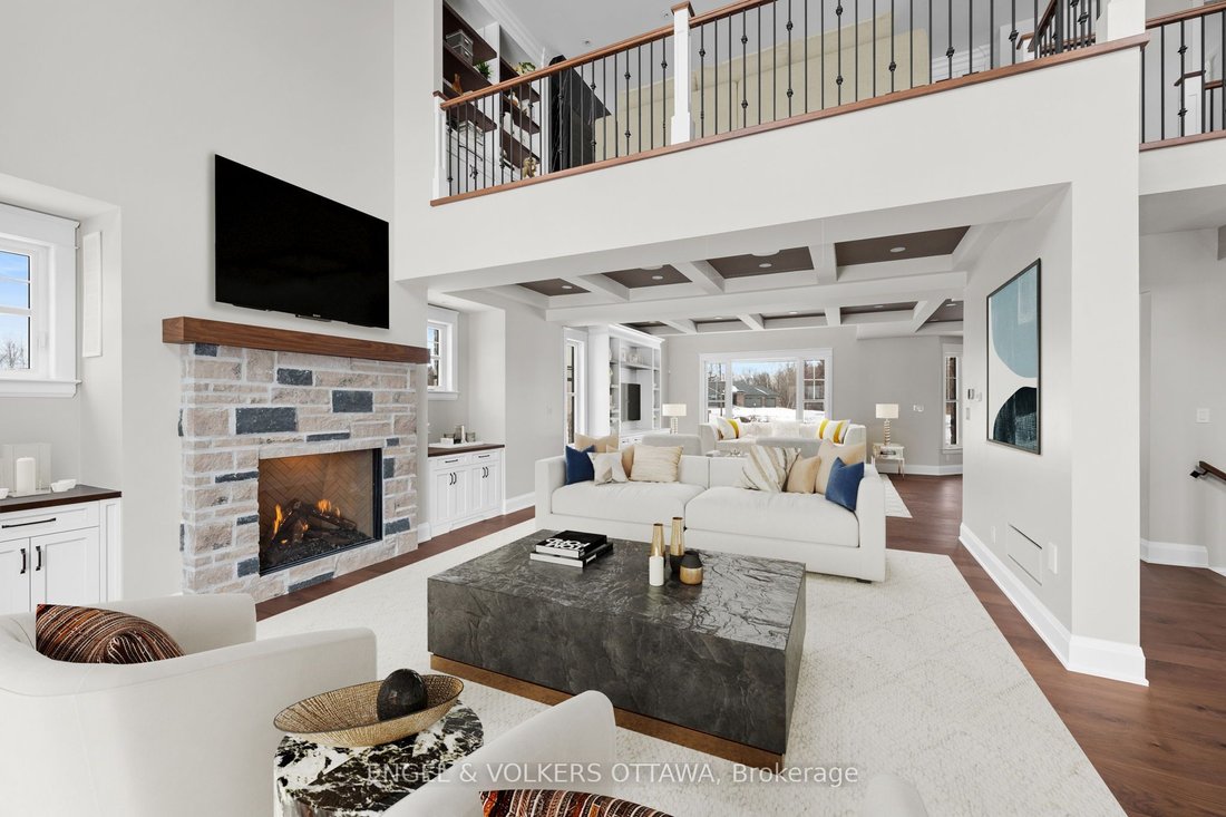 House in Ottawa, Ontario, Canada 5 - 17834257