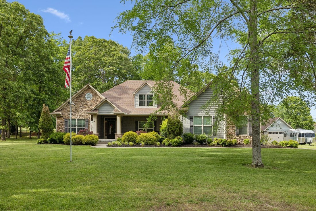 House in Lebanon, Tennessee, United States 1 - 17831993