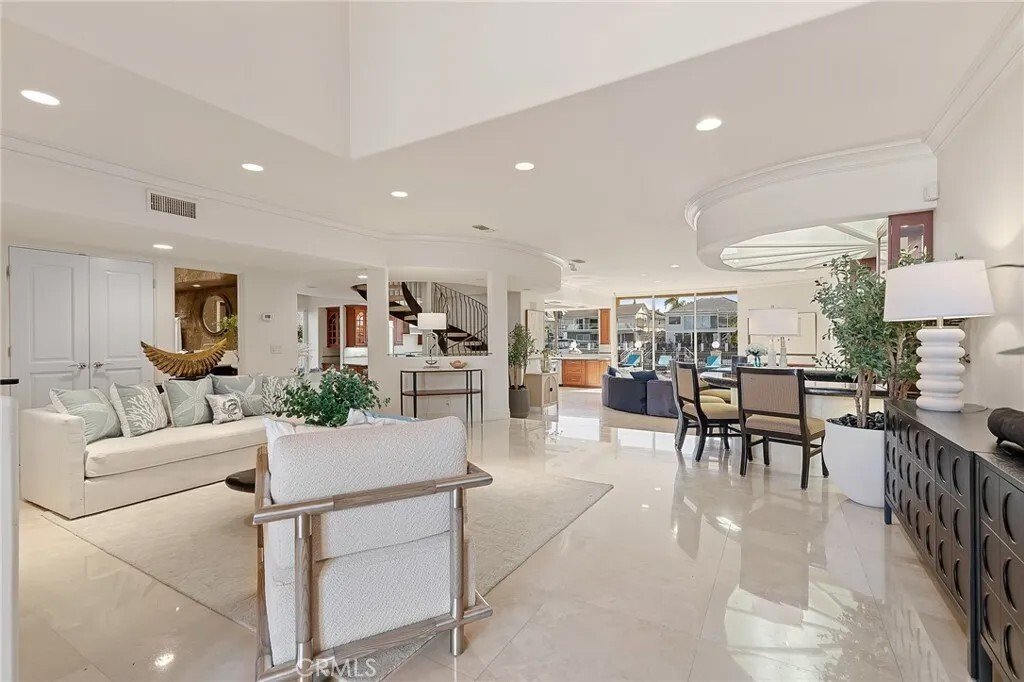 House in Huntington Beach, California, United States 5 - 17827010