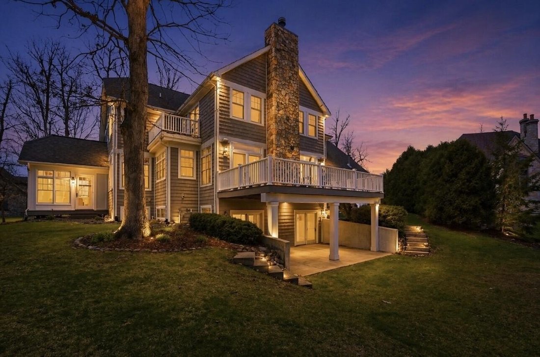 House in Crown Point, Indiana, United States 3 - 17831349