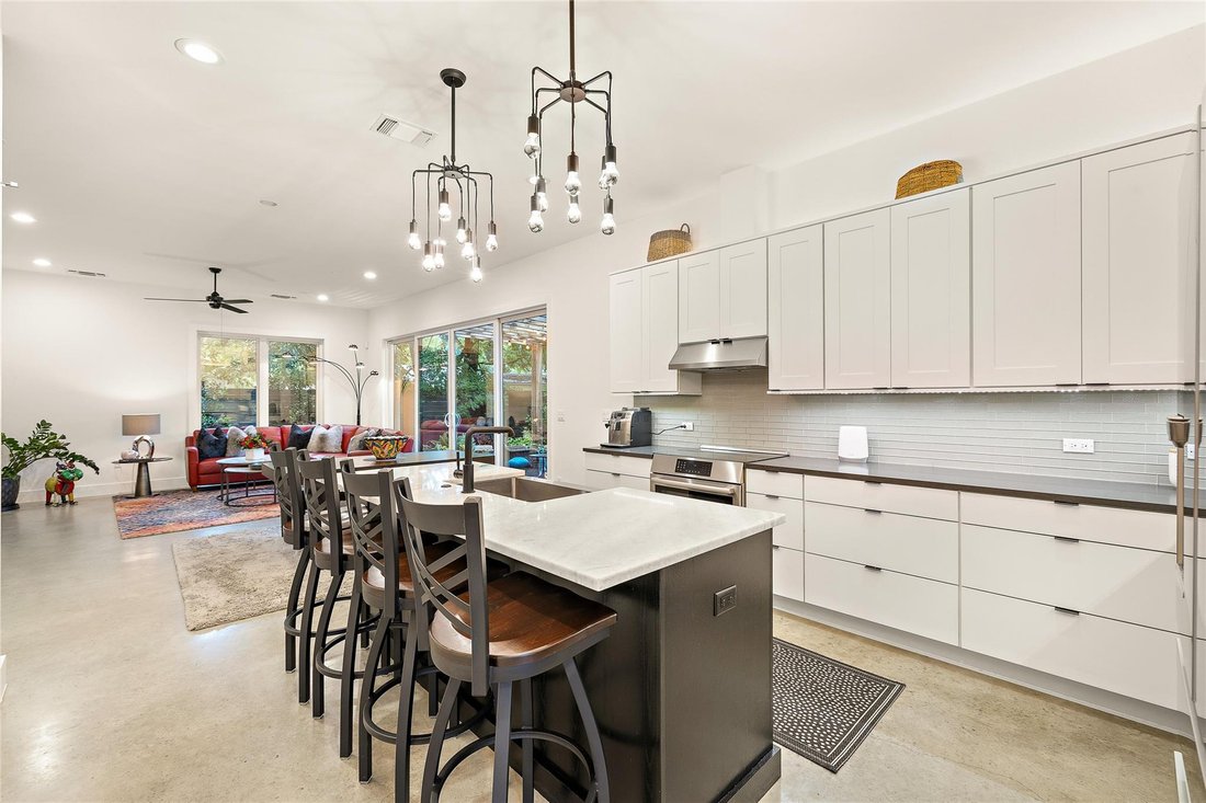 Condo in Austin, Texas, United States 3 - 17823624