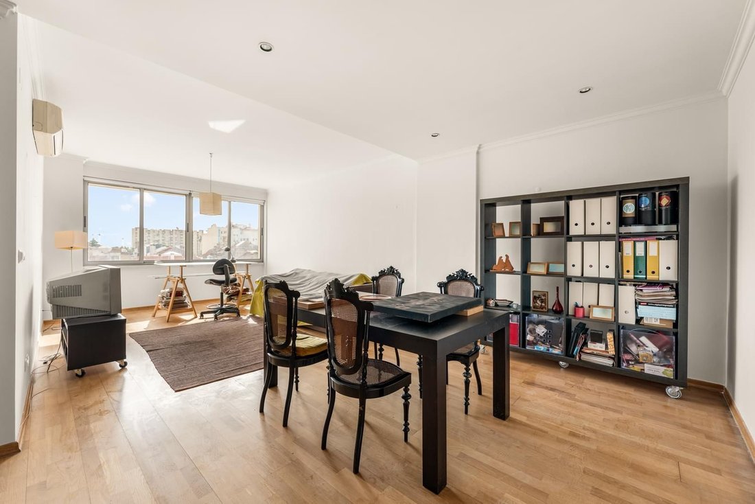 Apartment in Alvalade, Lisbon, Portugal 1 - 17832437