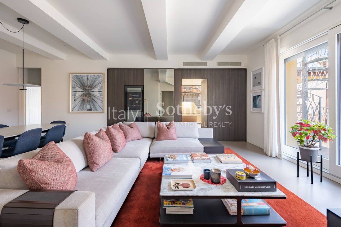 Apartment in Historic Center, Milan, Lombardy 3 - 17815932