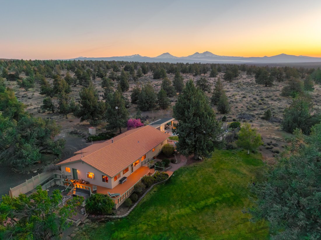 House in Redmond, Oregon, United States 2 - 17822435