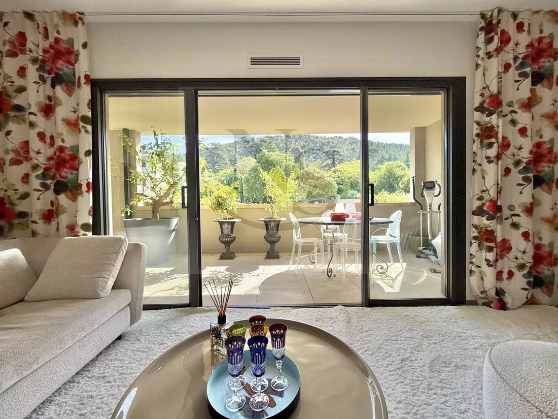 Apartment in Comtale-Cente-Cours Mirabeau, Aix-en-Provence, France 2 - 17829166