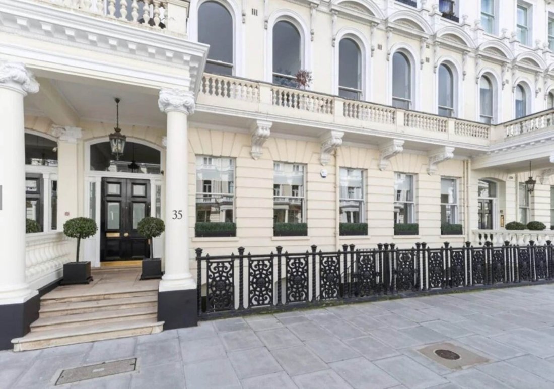 Apartment in South Kensington, Kensington And Chelsea, England 2 - 17808037