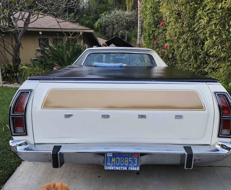 Pickup in Glendale, United States 5 - 17817462