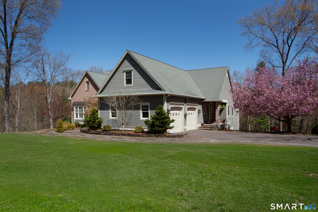 House in Granby, Connecticut, United States 3 - 17823296
