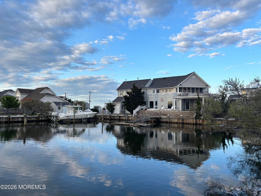 House in Barnegat Township, New Jersey, United States 2 - 17831386
