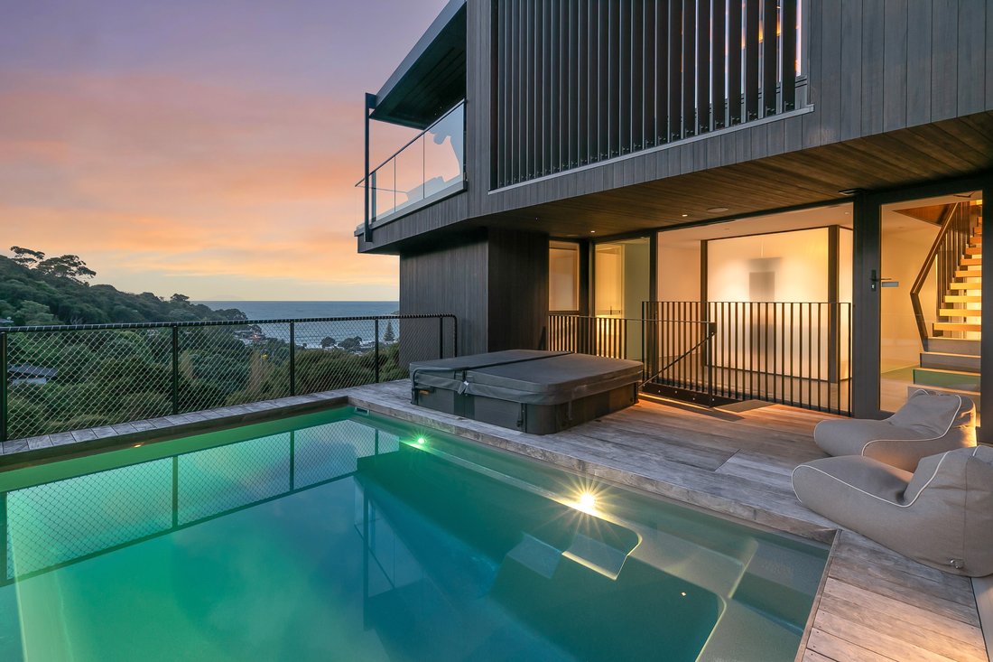 House in Waiheke Island, Auckland, New Zealand 1 - 17823242
